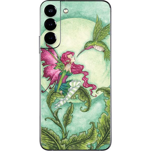 Amy Brown Flirting Fairy and Hummingbird Galaxy S22 Plus Skin